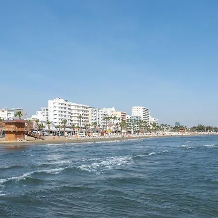 Finikoudes Gate * Larnaca