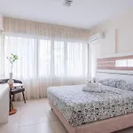 Apartament Finikoudes Gate *