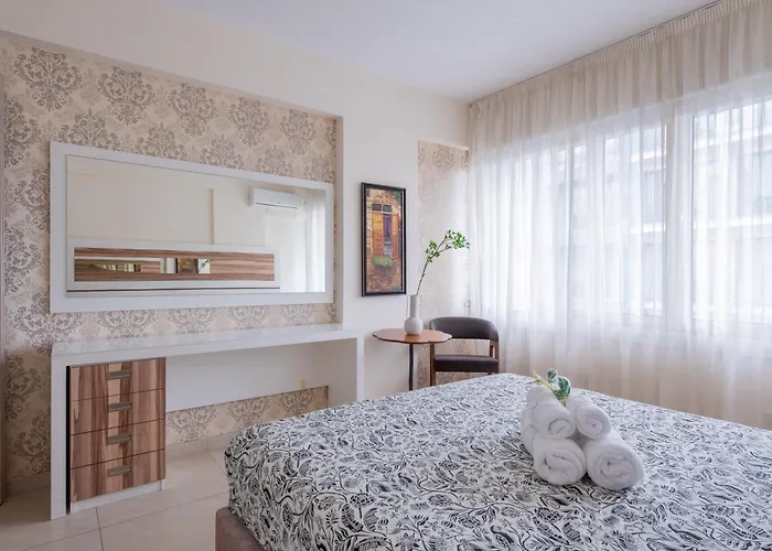 Finikoudes Gate Apartmán Larnaca